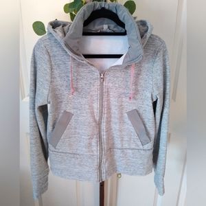 Athleta zip up hooded jacket with thumb holes, is in great condition.